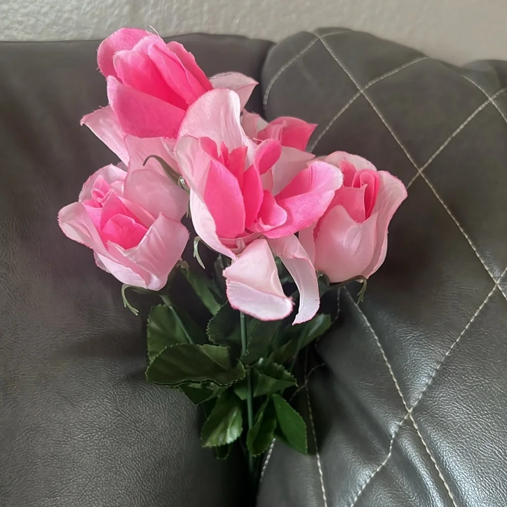 💝 10/$10 💝 Four Bunches of Flowers Arrangement Pink, Purple, and Blue Accents